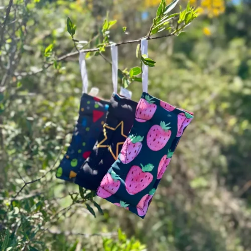 Jouet clam pour chien pour garnir de friandises ou de croquettes. Jeu interactif de récompense et d'enrichissement. Fait à la main en France.